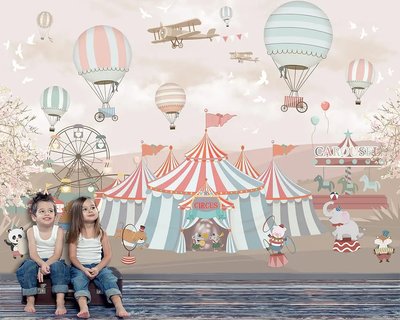 Цирковые шатры, карусель и воздушные шары Fot175 фото