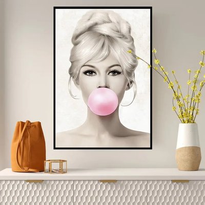 Брижит Бардо, стилизация розовый пузырь Dev14854 фото